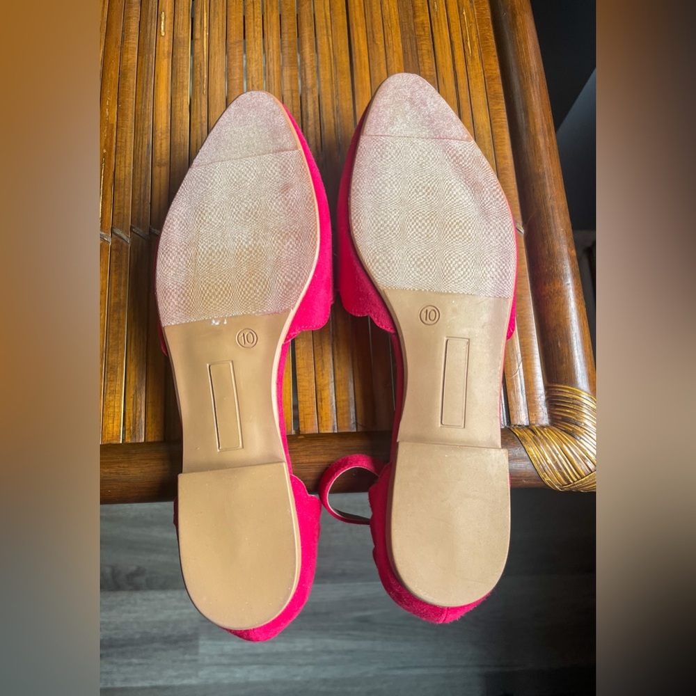 Brand New Isaac Mizrahi Red Scalloped Ankle Strap Flats Size 10 - Picture 8 of 8